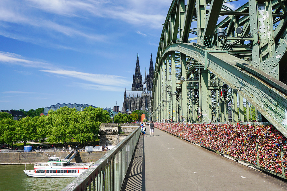 Hohenzollernbrücke in Köln - Liebesschlösser